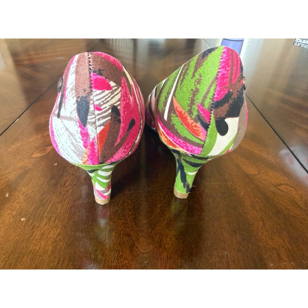 LifeStride Women Paris Pumps 7M Pink Green Tropical Floral Slip On Heels Comfort - Picture 10 of 16